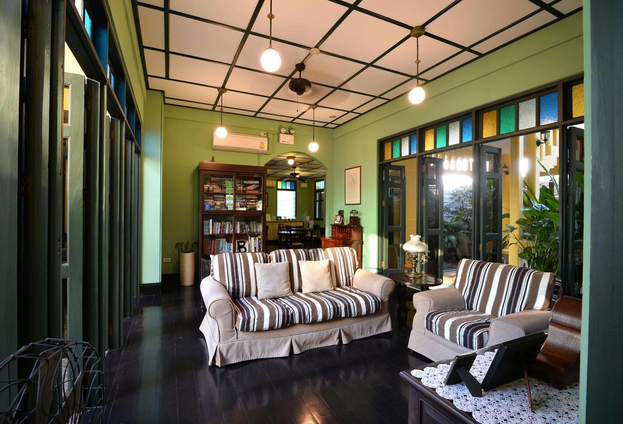Baan Pra Nond Bed & Breakfast Bangkok Exteriör bild