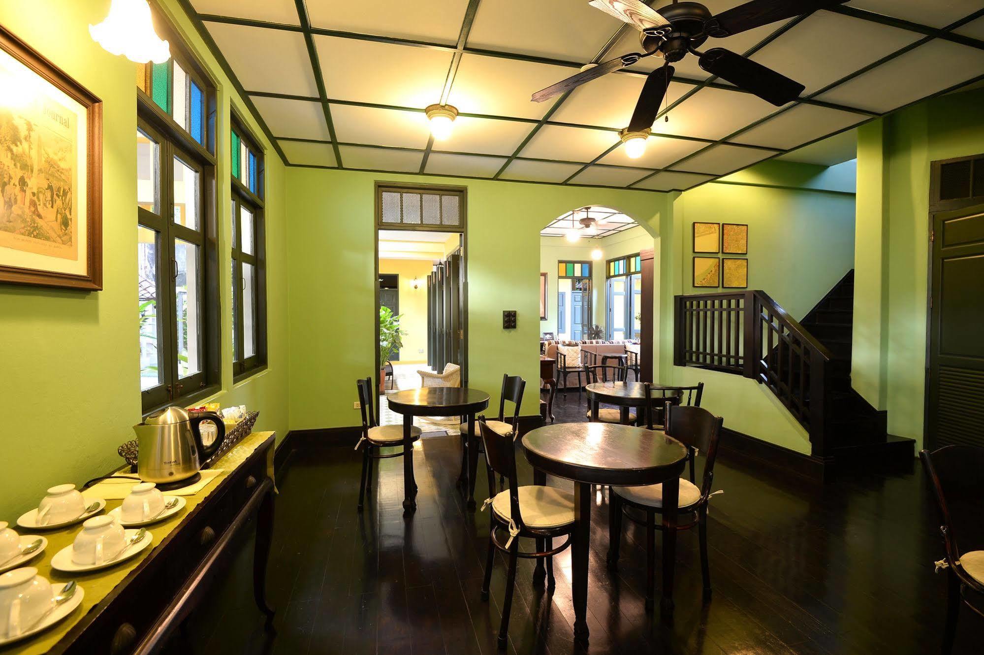 Baan Pra Nond Bed & Breakfast Bangkok Exteriör bild